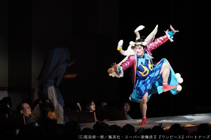 海贼王的歌舞伎中，Mr.2·冯·克

雷也用飞六方的演技法